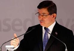 Davutoğlu: 'Suriye'deki ılımlı muhalifleri destekliyoruz'
