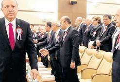 ‘Bizzat onun imzası var’