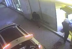 ATM hırsızlarının şaşırtan görüntüleri!
