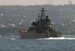 Rus savaş gemisi Boğaz’dan geçti