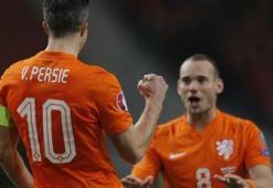 G.Saray'a büyük müjde! Sneijder...