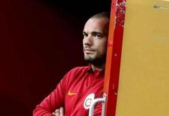 Sneijder derbide sahada!