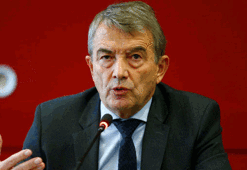 FIFA'dan Niersbach'a 2 yıl men talebi