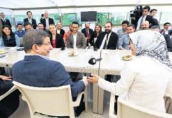 Davutoğlu: ‘Nerede bende o cesaret?’