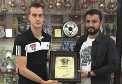 Karcemarskas ile yollar ayrıldı