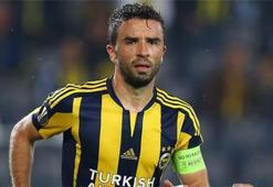 Gönüllerde hep Gökhan var