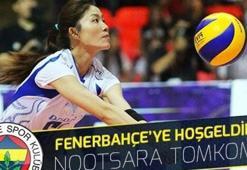 Fenerbahçe, Taylandlı Nootsara Tomkom'u kadrosuna kattı