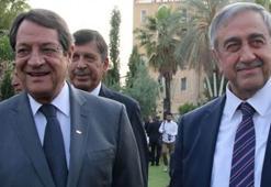 Kıbrıs’ta Akıncı ve Anastasiadis yeniden müzakere masasına oturacak
