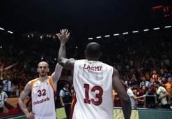 G.Saray'a veda etti!