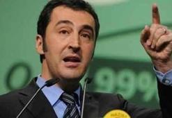 Türk Hack Grubu Cem Özdemir’in sitesini hackledi