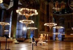 Ayasofya'da sahur Yunanistan'ı rahatsız etti