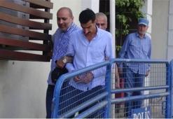 İki kadını sokak ortasında dövüp, gasp etti