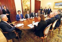 TÜSİAD’la fikir alışverişi