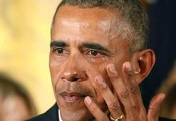 Obama, kızının mezuniyet töreninde duygu dolu anlar yaşadı