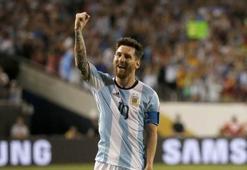 Copa America'da Lionel Messi şov