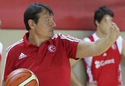 Ergin Ataman: Fransa'yı yenebileceğimizi düşünüyorum