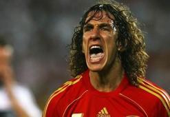 Carles Puyol: İspanya en az final oynamalı
