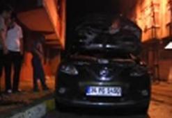 Ataşehir'de ortaya çıktılar! 2 araç yakıldı
