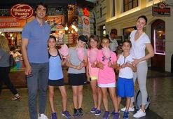 Mutlu aile tablosu