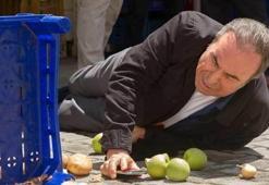 Arka Sokaklar 407. bölümde Rıza Baba ölüyor mu? Zafer Ergin veda mı ediyor?