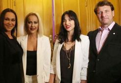 Zehra Çilingiroğlu'nun gizemli mezuniyet hediyesi