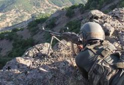 Asker 'Küçük Kandil'i dağıttı!