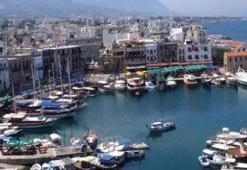 Sakız'da bin 200 Türk turist mahsur kaldı