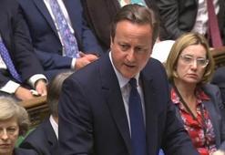 İngiltere Başbakanı Cameron istifasını Kraliçe'ye sundu