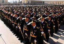 YAŞ'ta gözler alt rütbelerde