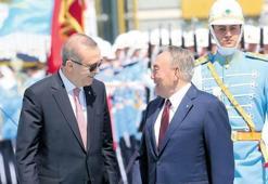 Kazakistan’da tasfiye başlayacak