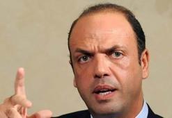 İtalya İçişleri Bakanı: Sığınmacı anlaşmasının iptali Avrupa için yıkıcı olur