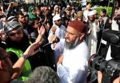 İngiliz vaiz Choudary 'IŞİD'e destek çağrısı yapmaktan' suçlu bulundu