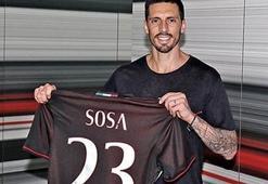 Sosa resmen Milan'da