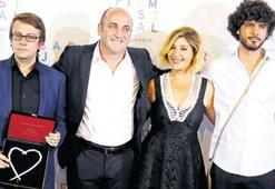 En İyi Film Ödülü ‘Albüm’e