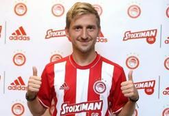Marin, Olympiakos ile sözleşme imzaladı