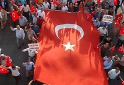 Doğu'da halk teröre karşı sokağa çıktı