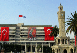 İzmir Büyükşehir’in 41 personelinden FETÖ savunması istendi