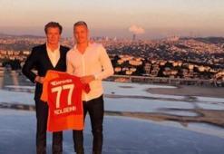 Sigthorsson resmen Aslan!