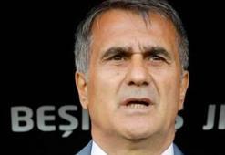 Beşiktaş'ta 4 futbolcu kadro dışı kaldı!