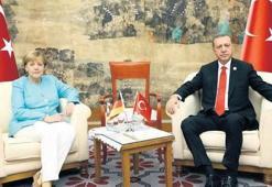 ‘Terörle mücadelenize destek veriyoruz’