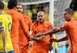 Sneijder hayat verdi!