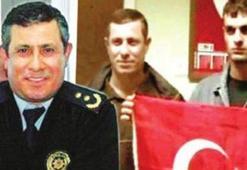 Skandal pozu veren polisler de FETÖ'cü çıktı!