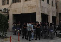 Hakkari'de kayyum atanmasında gerginlik