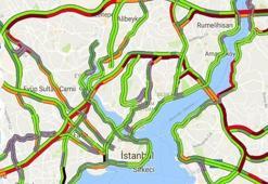 Okullar açıldı trafik başladı
