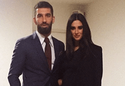 Aslıhan Doğan, Instagram'a geri döndü