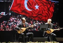 Kahramanlar için söylediler!