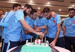 Caner Erkin'in doğum günü kutlandı