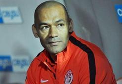 Antalya'da Jose Morais ile yollar ayrıldı