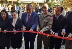 Kosova'da "Demokrasiye Selam" Sergisi açıldı