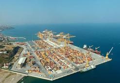 Asyaport Limanı dev gemiyi ağırladı